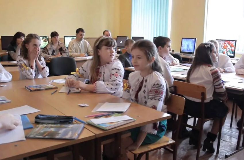  Львівська область: Школи тимчасово переходять на дистанційне навчання через спалах грипу та ГРВІ